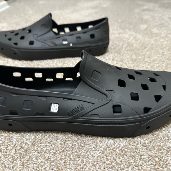 Vans Crocs - Picture 2 of 5